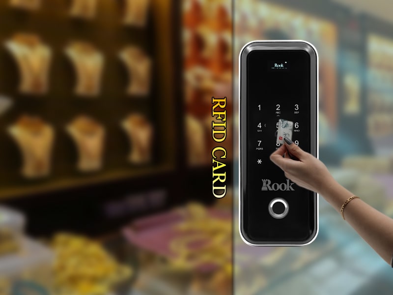 قفل درب شیشهای